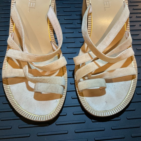 -CHANEL, Roman Greek Beige Suede Sandals w/ gold accs, Size 39, Authentic - Picture 7 of 10